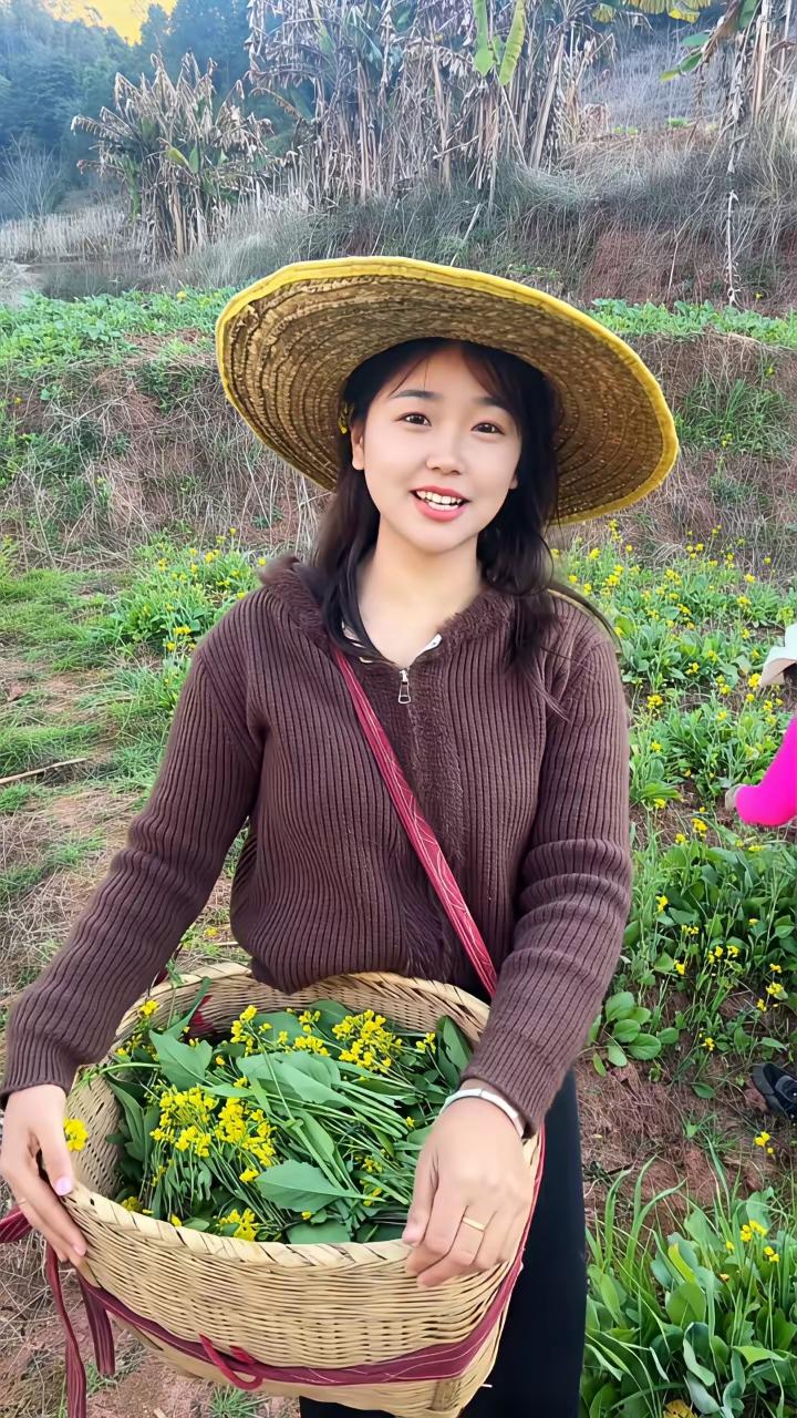 在我们农村自家种的蔬菜根本就吃不完，你会喜欢农村女孩吗？