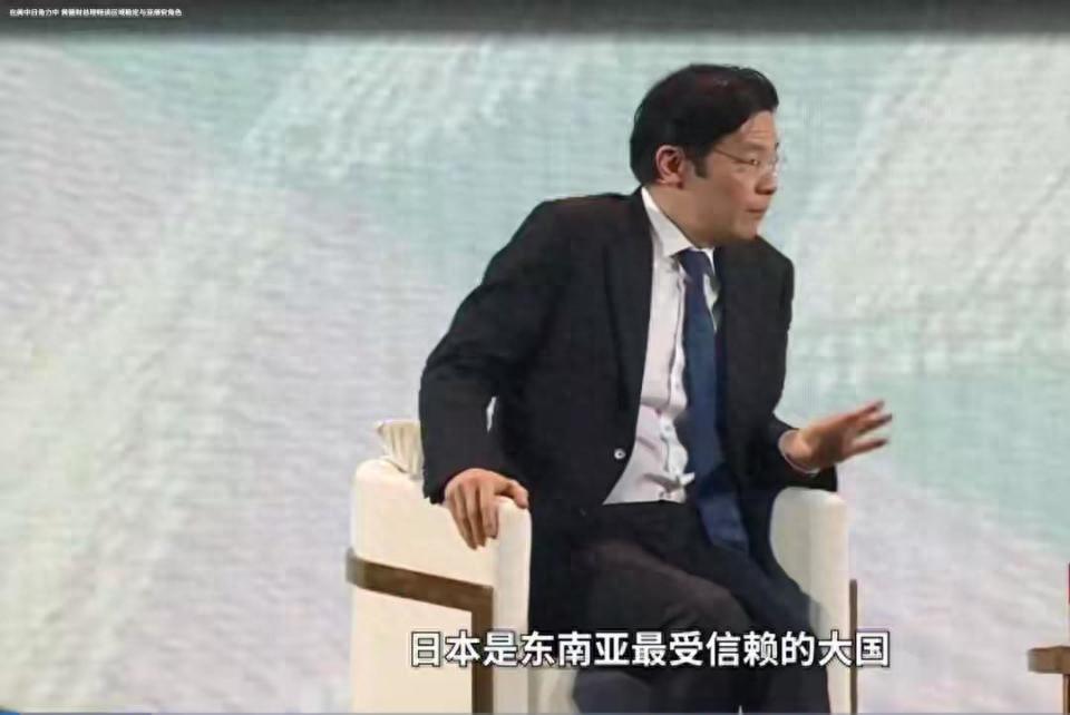 新加坡这回真是玩砸了。帮腔日本，结果里外不是人。苦心经营的“海运明珠”招牌眼看要