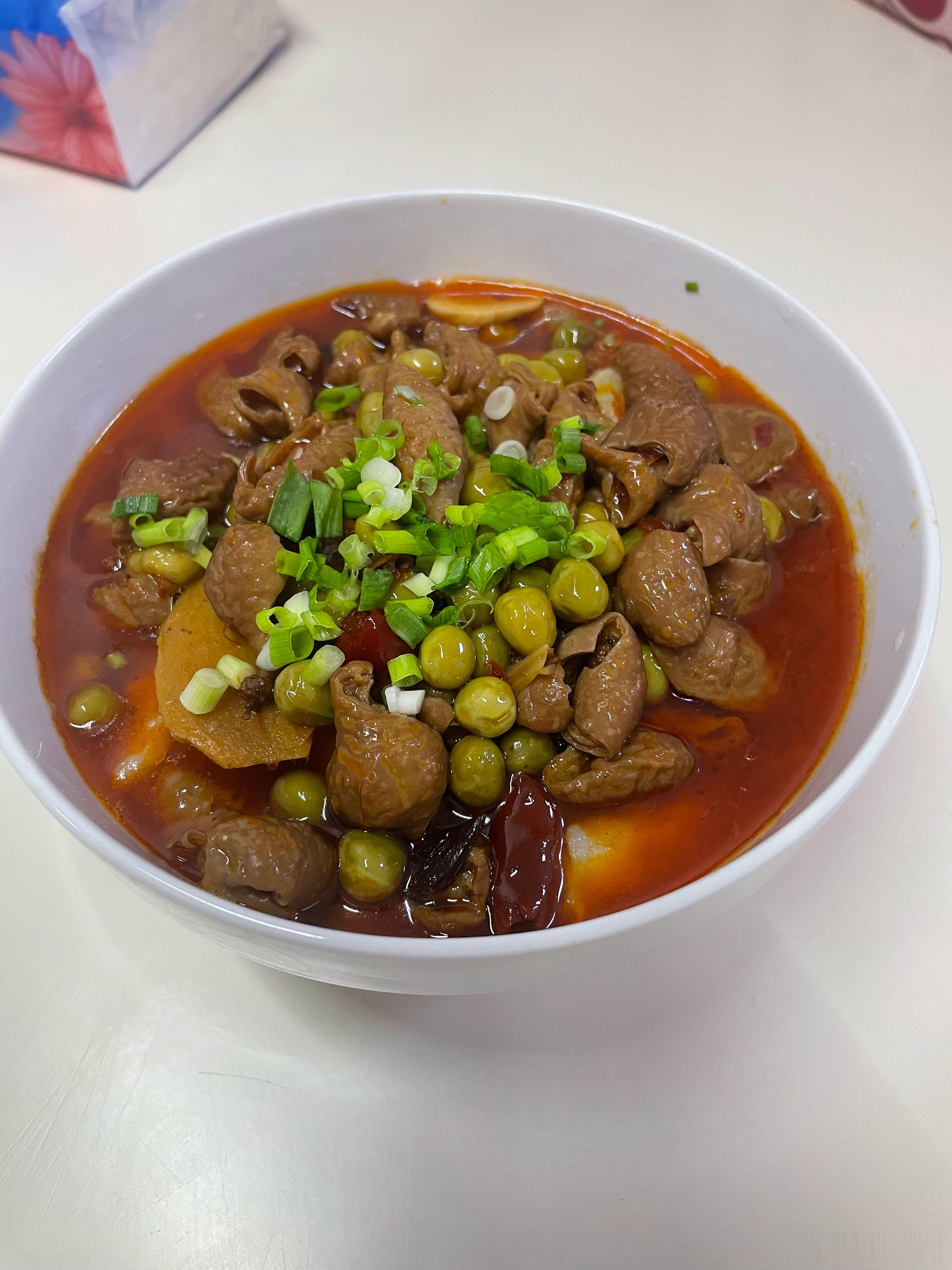 这肥肠看着才对味了嘛，在安徽给我吃的实在是有点不行了