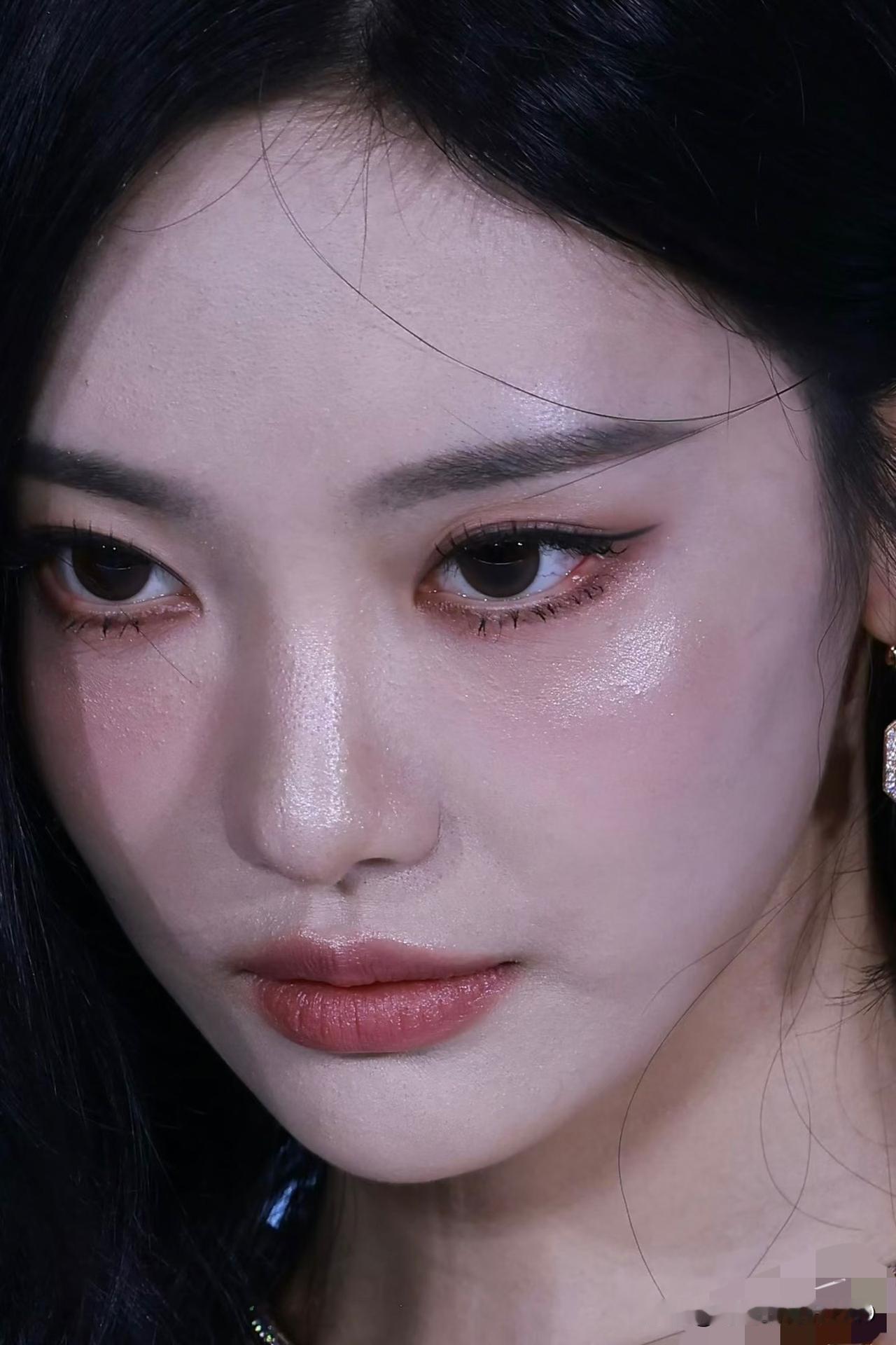 宁艺卓怼脸美拍