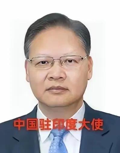 网络上一直流传着各种关于“中国收紧、暂停印度来华签证”的不实传言，刻意制造对立、