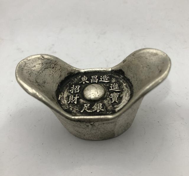 明朝中后期，大量白银流入中国。白银来源地有三个地方。第一，是日本。当时日本正处于