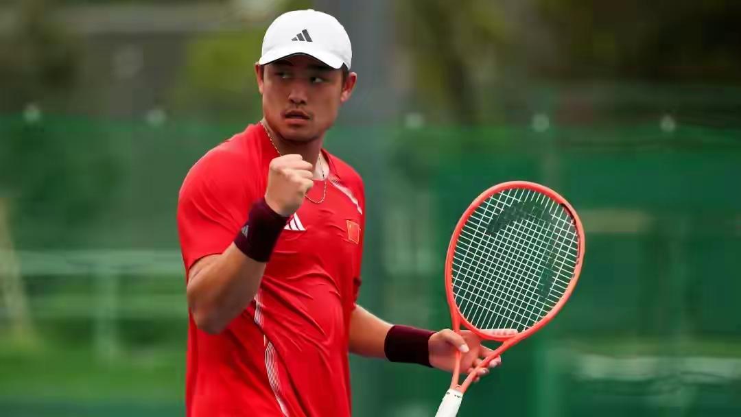 2-0争冠，横扫日本，🇨🇳吴易昺‌迎战黄泽林，冲击亚运会🎾网球男子单打金牌