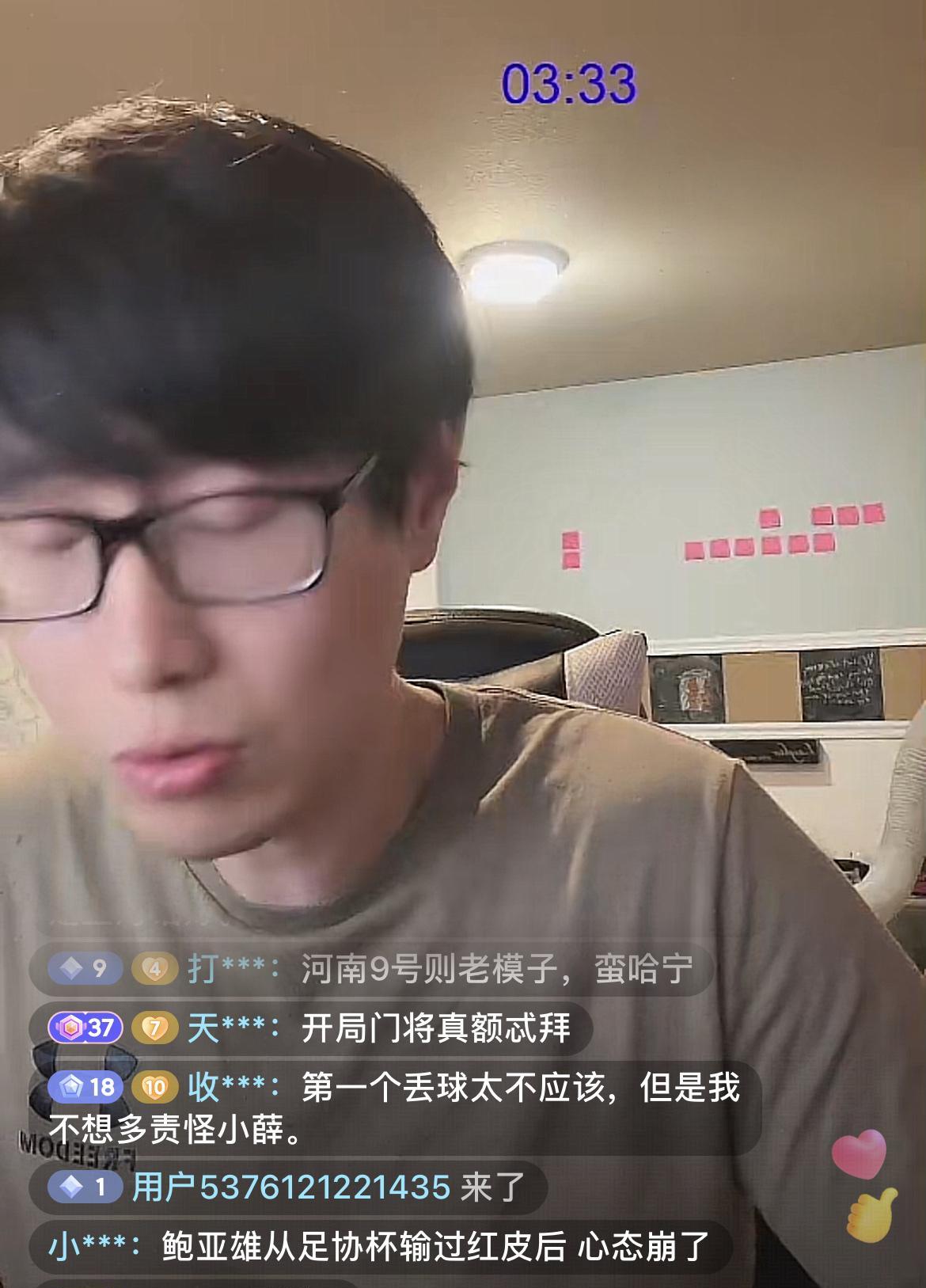 上海申花知名球迷大兵点评了门将薛庆浩。大兵认为薛庆浩在中超属于中上游的门将，而且
