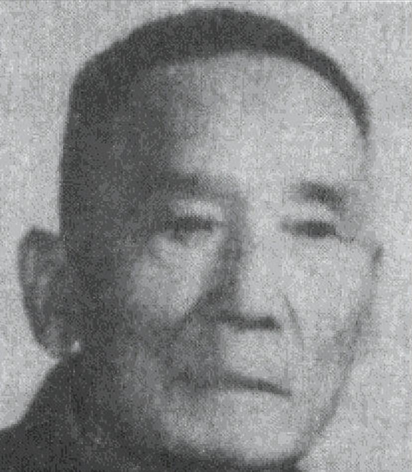 1950年，36军军长刘万春接到通知到北京参加会议，可是刚下车，就看到几名全副武