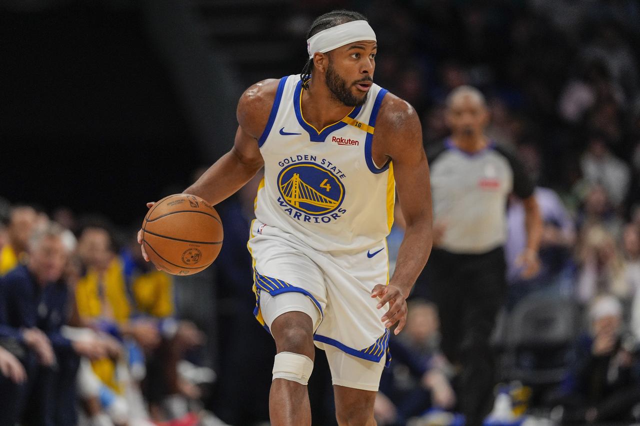 勇士这下彻底完了！好不容易穆迪复出，还希望最后一点比赛练一下他，但是万万没有想