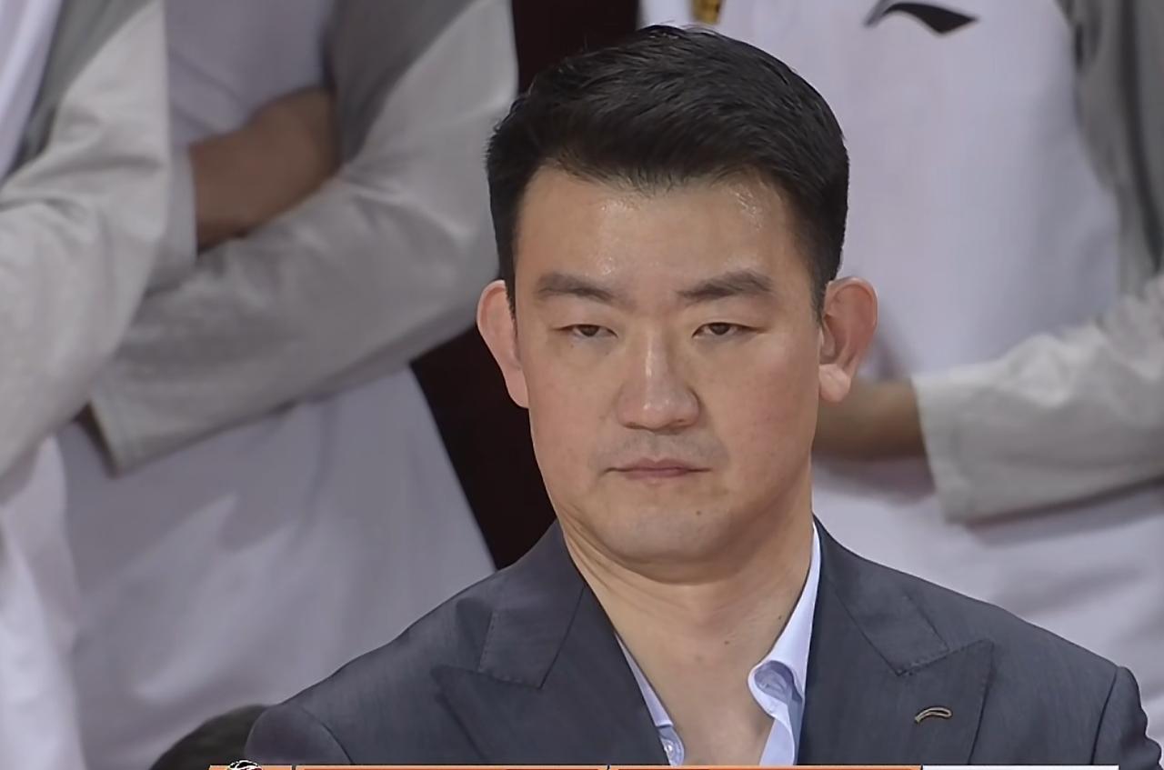 罕见，王博在更衣室大发雷霆！昨晚，广厦队与深圳队的比赛，在赛前，原本以为这是一