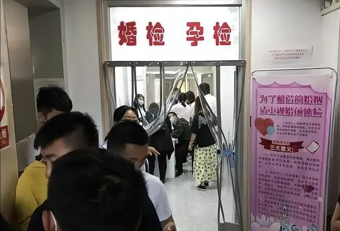 “对国内男人打拳，对外做贤妻良母，现在的女权不好使了！”最近杭州的一个相亲会可真