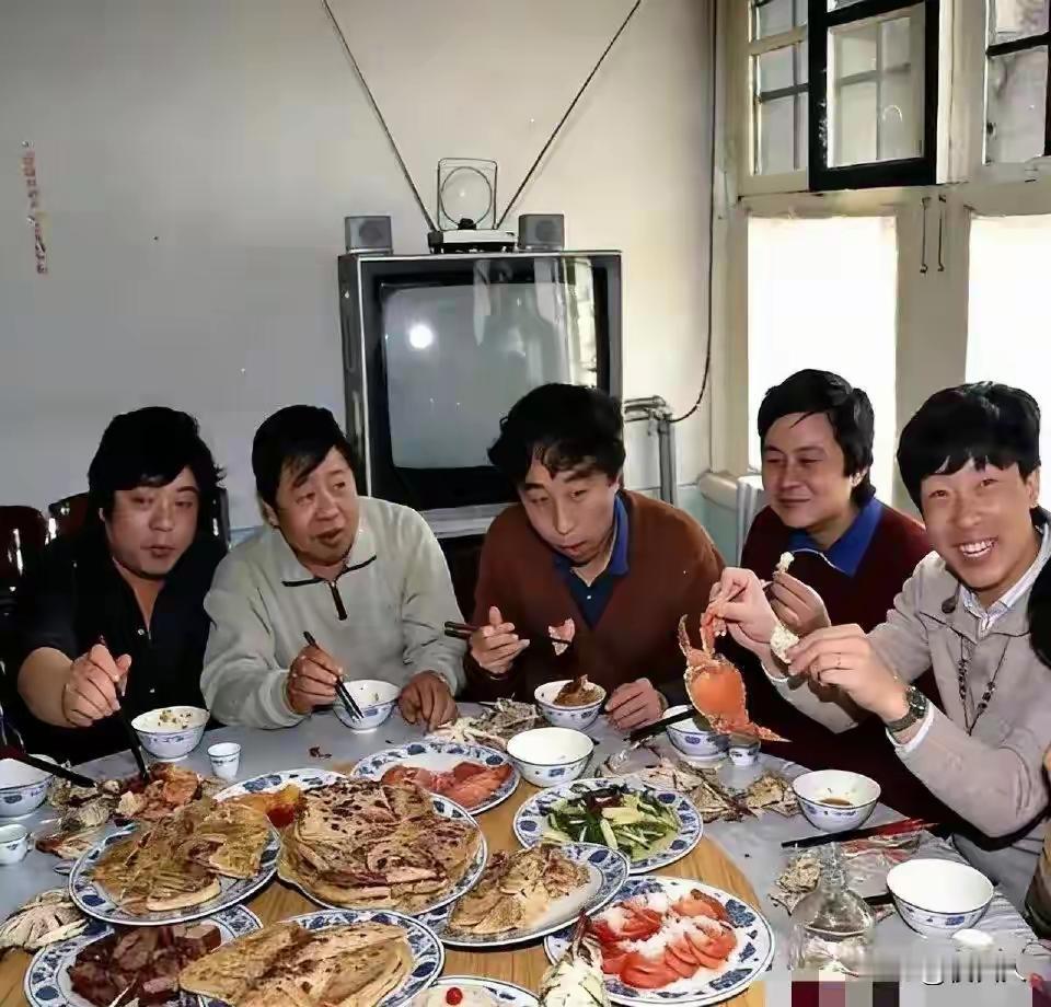 我发现，一个人要想体验好的生活，最简单的事情就是想办法让自己活的久。社会