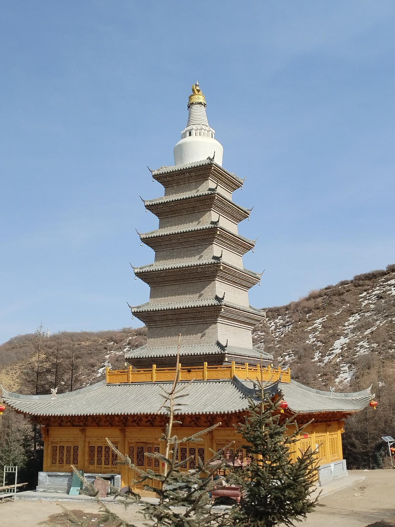 人生稳赢的底层逻辑，不是拼命，不是聪明，是守住规律、稳住心性、做对选择。1