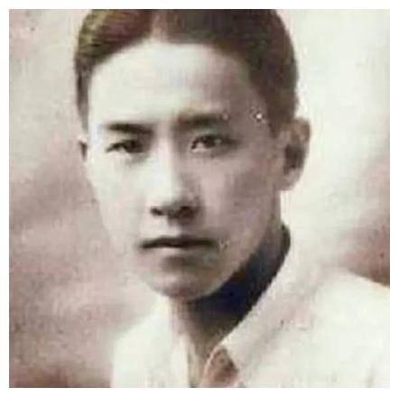 🌞1907年，72岁慈禧看上袁世凯的17岁儿子袁克文。想要为袁克文指配婚事