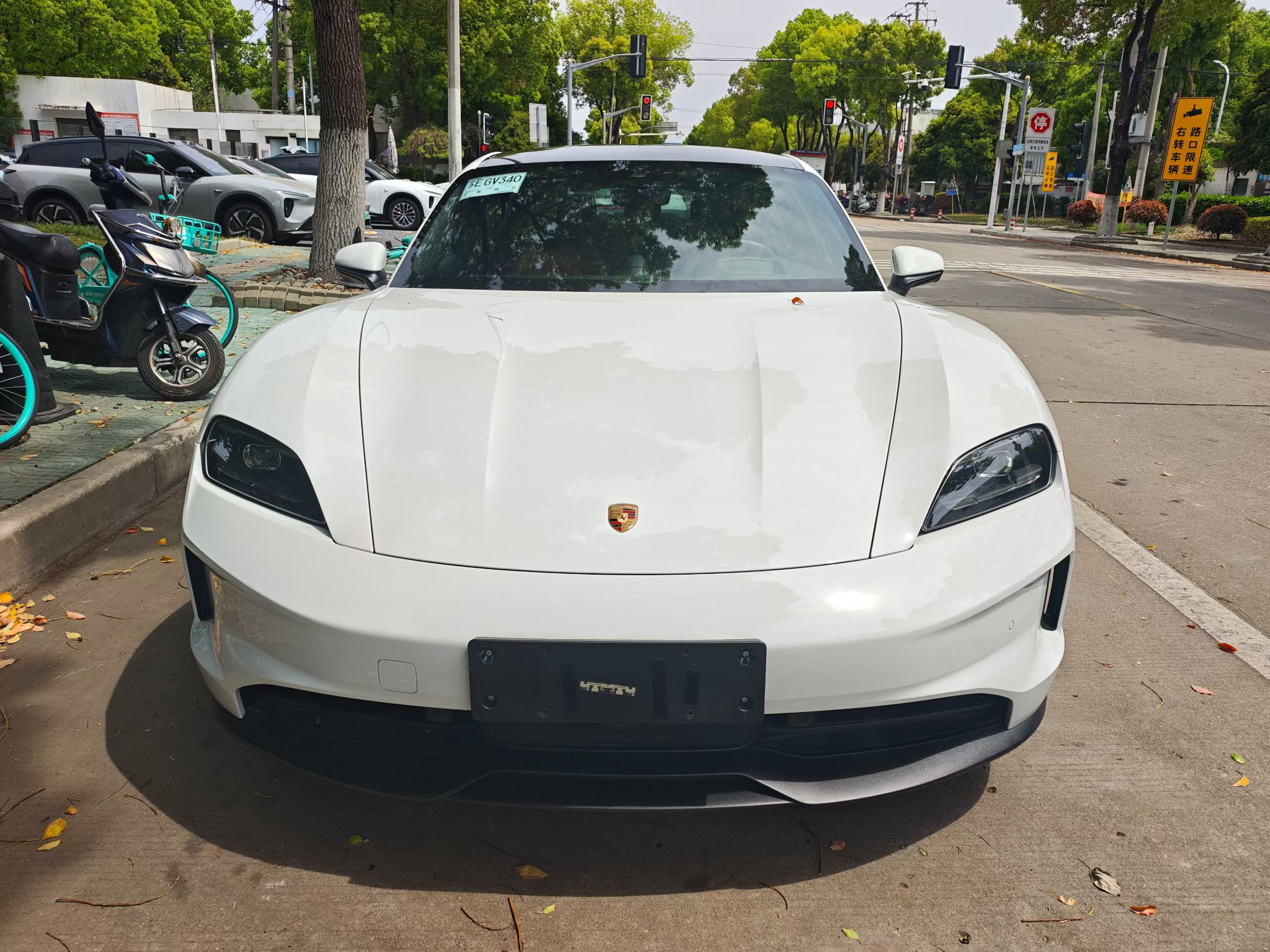 没想到我成为了一名尊贵的保时捷车主