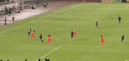 2025女足东亚杯第二轮，韩国女足与日本女足1-1战成平手。第37分钟，爱川阳