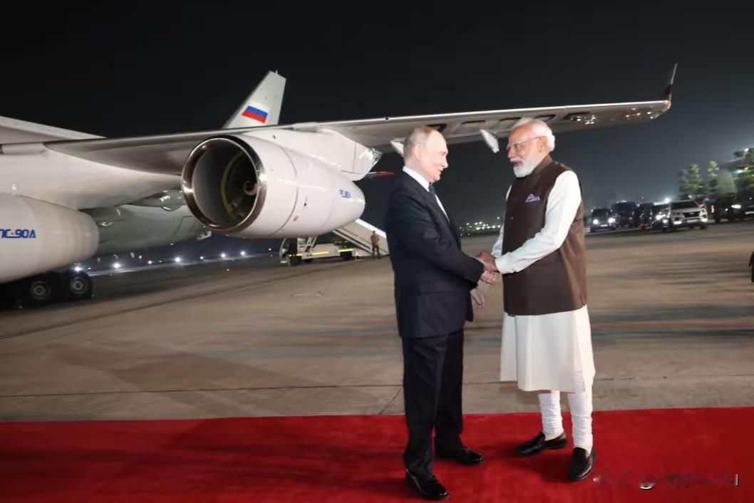 1. 普京称印度是世界第三大国英国算什么：普京12月4日晚抵达印度，莫迪高规格