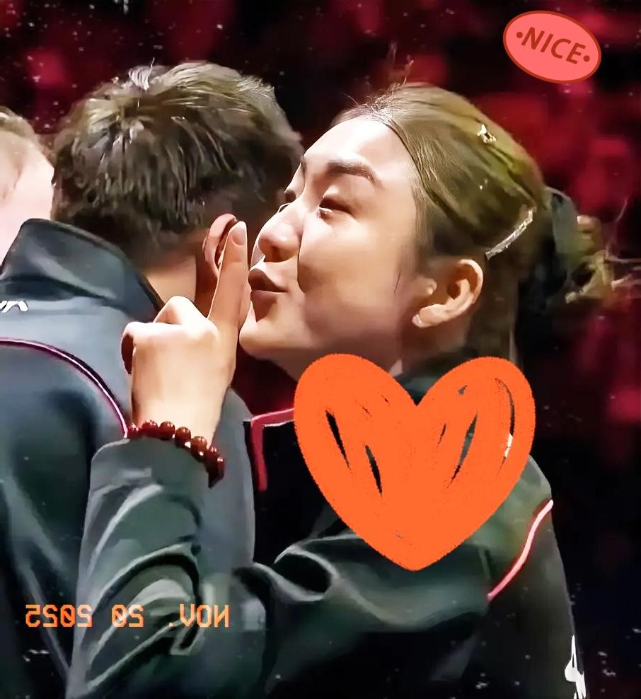 谁懂啊！山东队夺冠现场本来燃到炸，结果被饭圈式鬼哭狼嚎搅得没眼看，好好的体育竞技