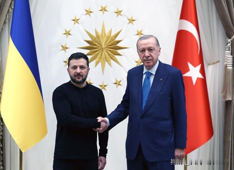 泽连斯基：不接受改变领土完整的妥协泽连斯基这表态够强硬啊。他说不接受改变领土完