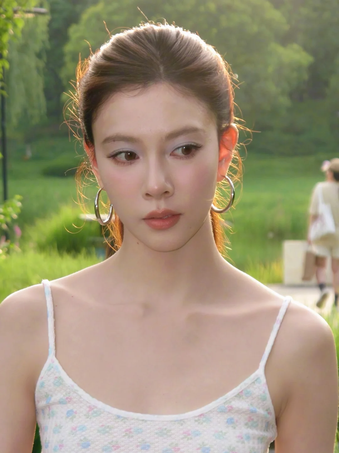宋妍霏🍃夏日碎花吊带