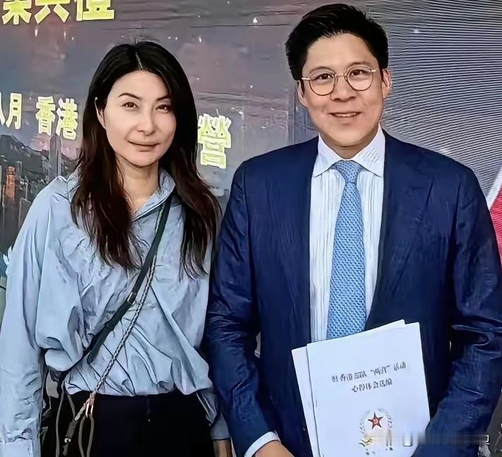 霍启刚，骄傲发文。8月16号晚8点半，霍启刚发了条长文，分享13岁儿子参加完