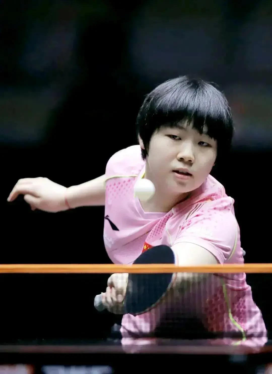 大藤沙月给蒯曼上了一课！香港总决赛四分之一决赛，蒯曼与大藤沙月上演了一场精彩的对