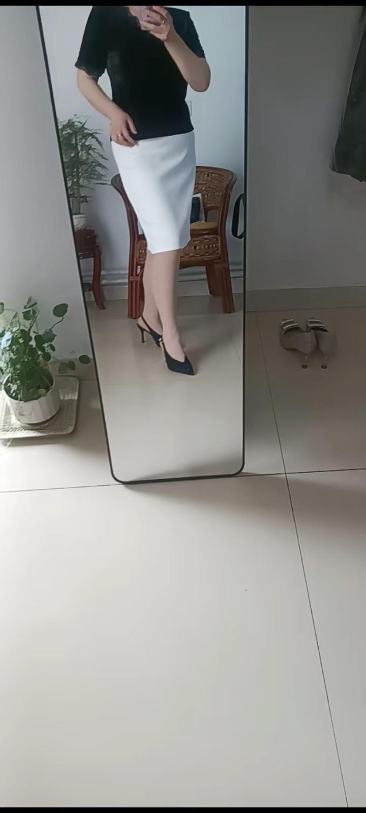 日常穿搭，穿搭风格自由选择穿搭是取悦自己尖头高跟鞋