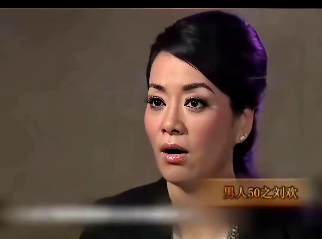 毛阿敏之前公开爆料，说刘欢年轻时瘦到让人不敢认，大家都以为她是开玩笑。毕竟1987年刘欢唱《雪城》成