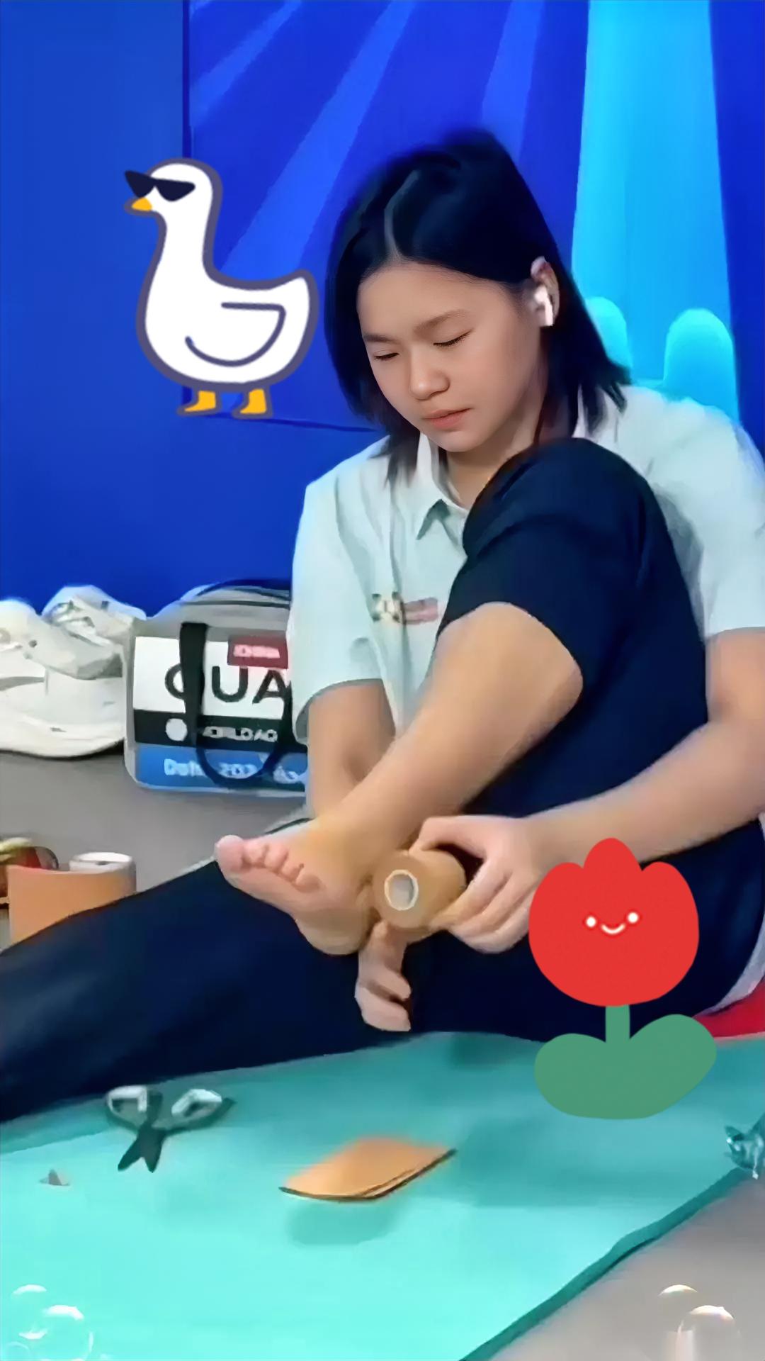 医生跟她说，你再练下去，可能会瘫痪。18岁的全红婵，参加全运会跳水比赛，得了