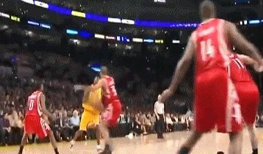 现在的小孩儿聊科比，张嘴就是“独”。说他打球不合理。我听了都想笑。你知道我