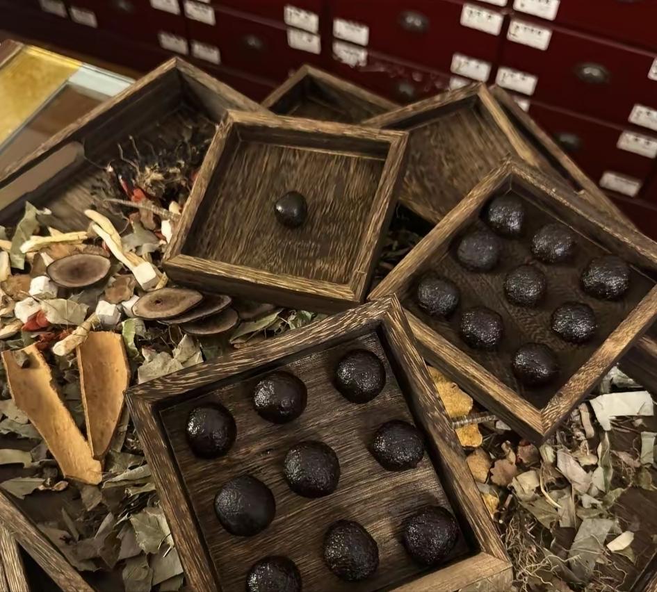 中医不需要世界承认，中国的标准，就是世界标准！近期中药集中下架，绝非打压中