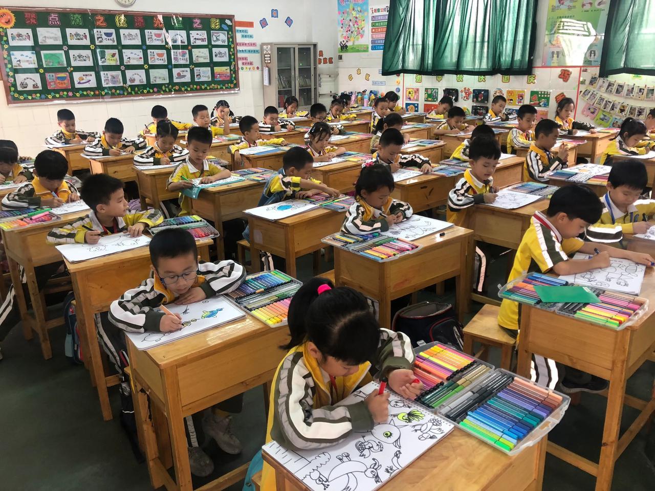 初中想考重点高中？别只顾着刷题，这几点才是关键家里有初中生的家长请注意！初中