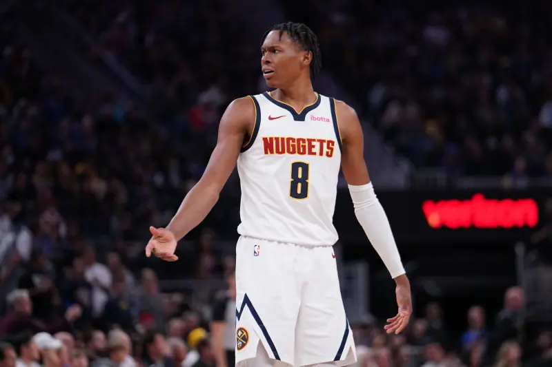 据美记MichaelScotto报道，在拒绝了针对佩顿-沃特森的交易报价后，掘