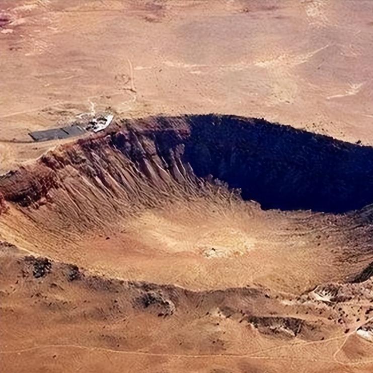 1902年，美国一位工程师花300美元买了一个大坑，并投入60万开采，却一无所获