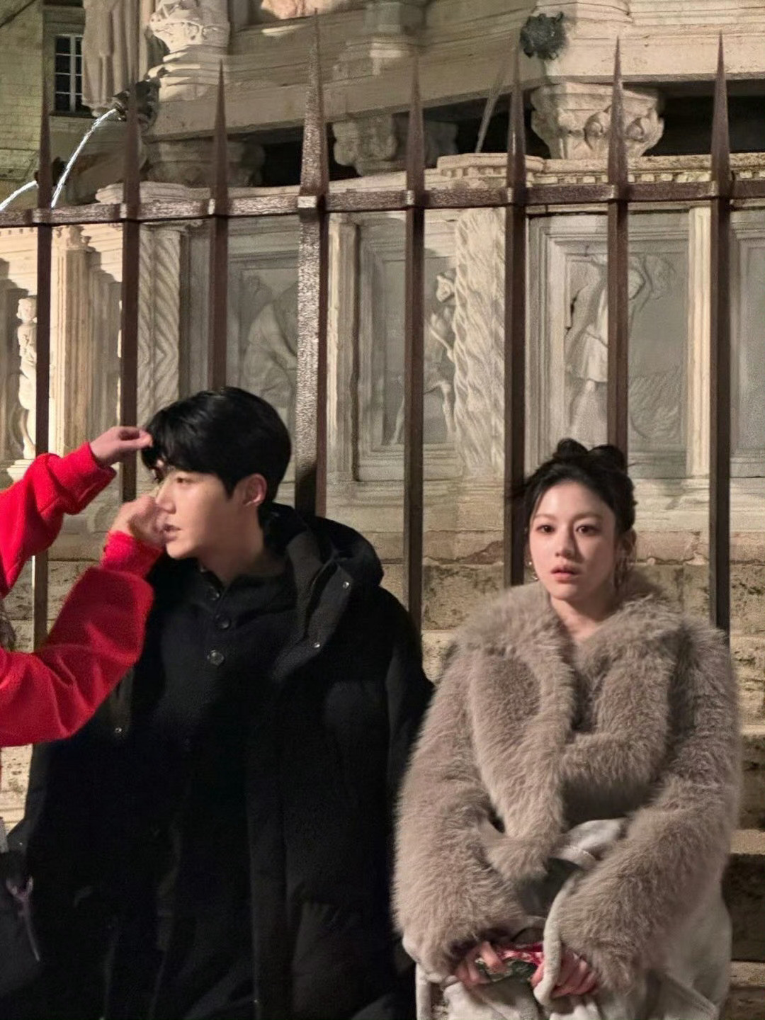 高允真X金宣虎爱情怎么翻译啊啊啊啊允真又更新INS了🍀超甜合照根本发不完嘛!