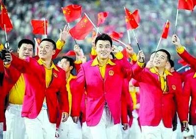 夏季奥运会获得金牌最多的十个国家1、美国—1070枚金牌，拳头项目：田径和游