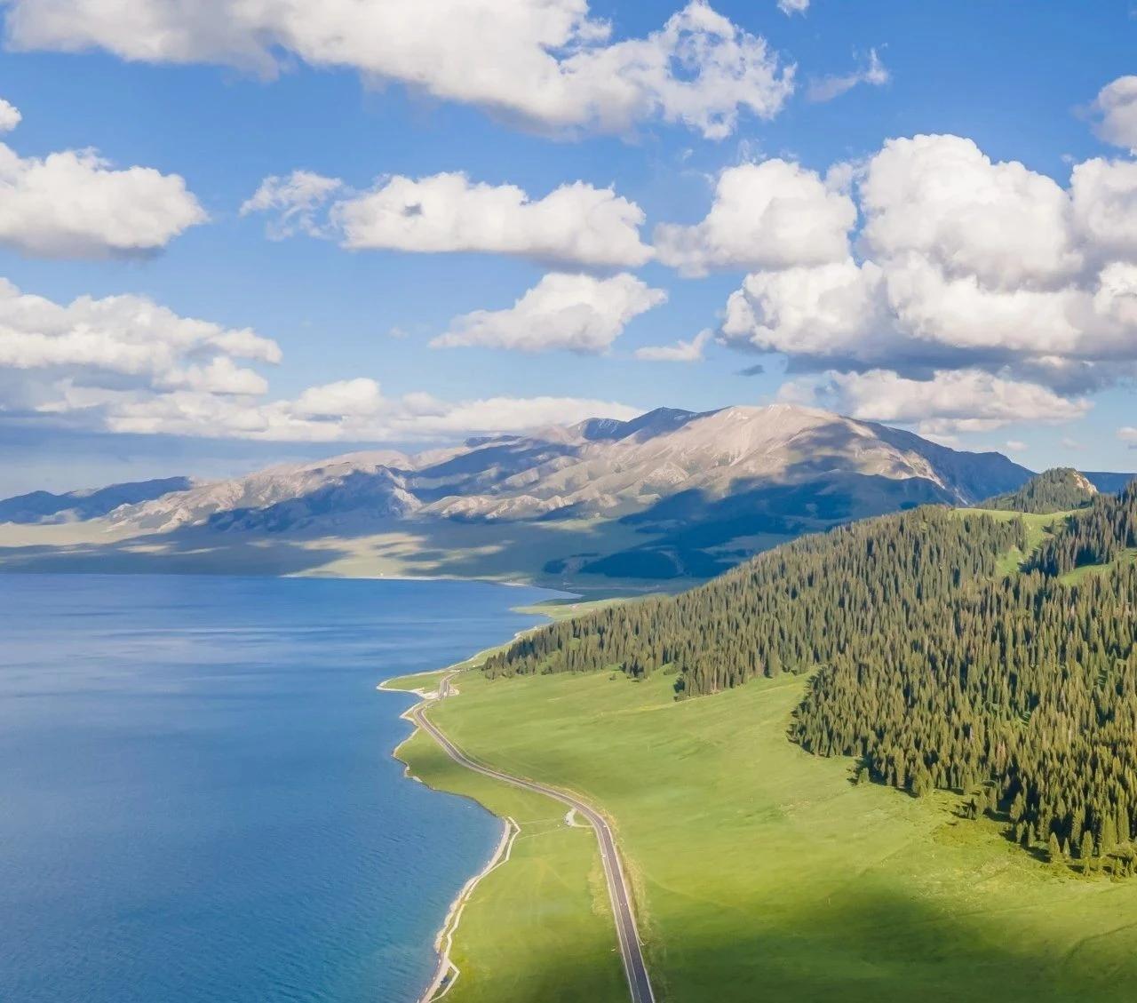 朋友家的一个孩子，今年28，现在在苏州主城区工作，初中的老师，不是代课老师是