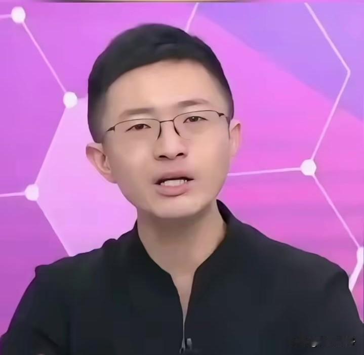 太难了！新党籍台北市议员侯汉廷称：我没钱没背景，能当选两届议员真是不容易，算是台