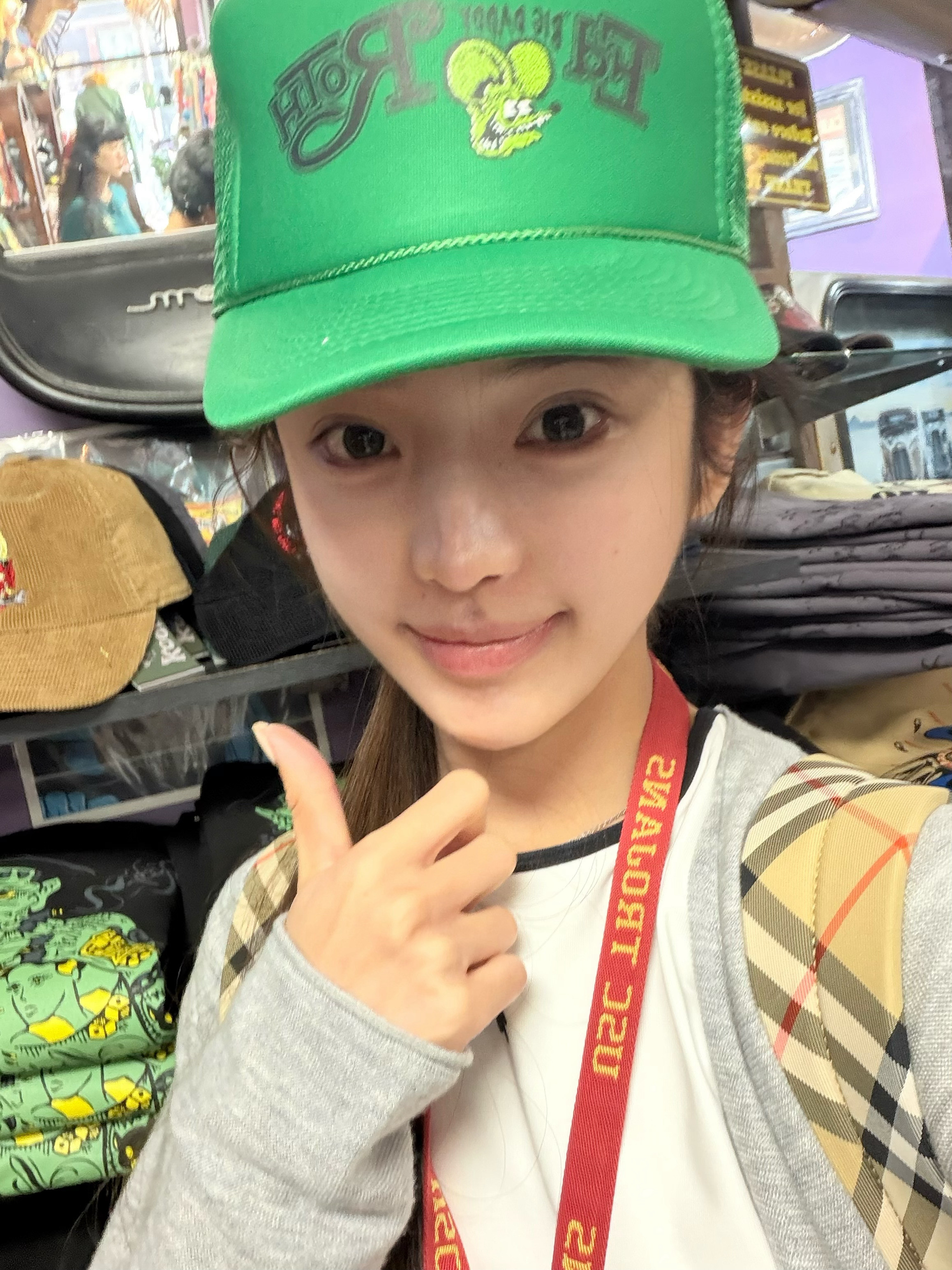 你的脸没有化妆​​​