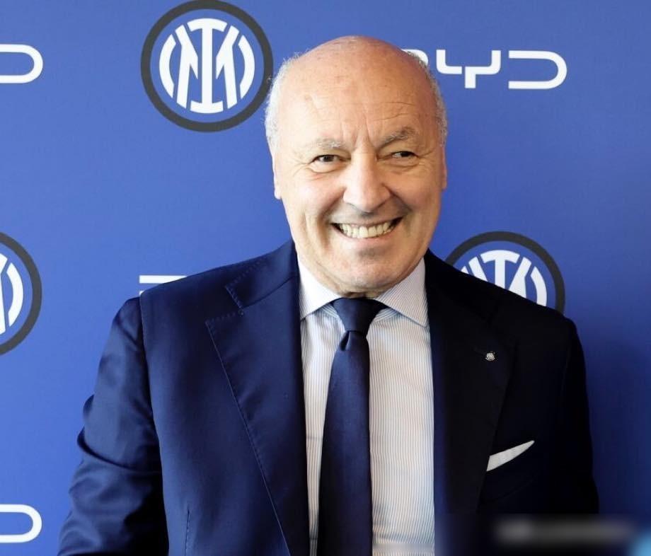 跟队记者炮轰国际米兰管理层！国新网记者马里表示很难想象马洛塔和奥西里奥的做法，国