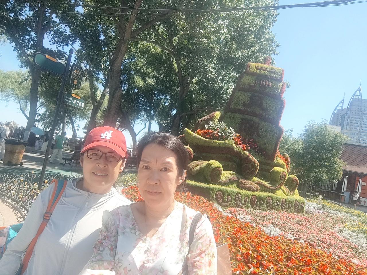 还是省直机关待遇好，我有个朋友在省直机关工作，和我年龄差不多，我退休以后住房公积
