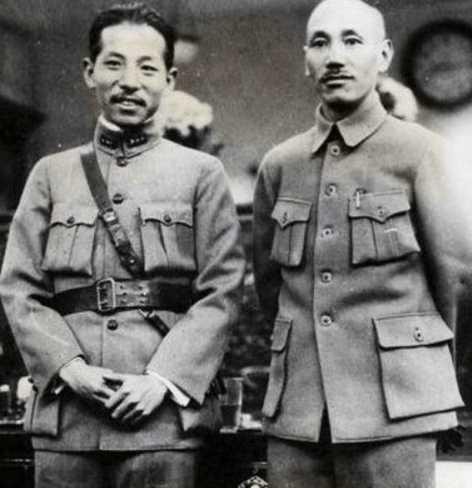 1962年，台湾新竹井上温泉，看守张学良整整25年的刘乙光突然接到调令，即将离任。临走前，张学良破天