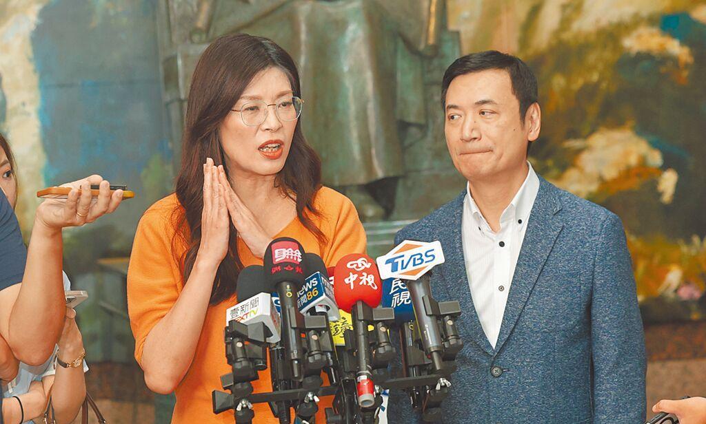 国民党政见说明会今天照办，罗智强郝龙斌依然不参加国民党秘书长黄健庭4日邀集党主