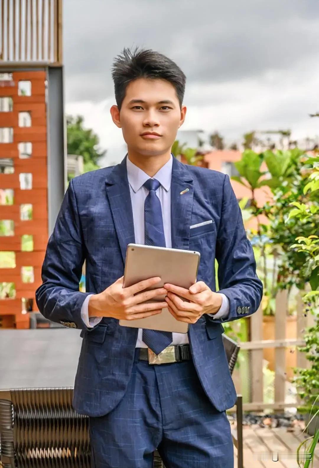 一个男人，一生最好的投资就是：1、娶个好老婆，不需要太漂亮，但能孝顺父母，教