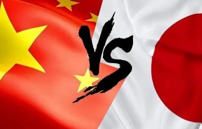 中日开战没人不鼓掌？别被表面言论骗了网上有句话最近传得挺火：“美国希望打，欧洲