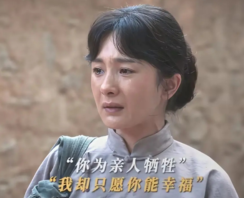 疯了疯了！杨幂真的不适合演少女，估计磨皮重，单看的时候觉得还行，但是跟其他实力演