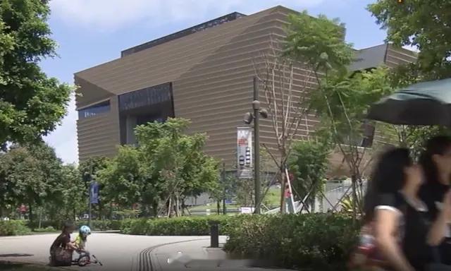 香港执法香港刑法香港监狱「12歲男童藏有4把刀進入香港故宫文化博物馆被拘捕.