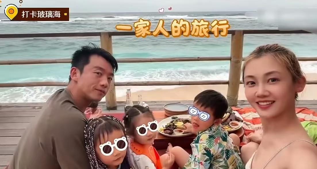 郑恺苗苗五年抱三，外界赞叹幸福满溢。然而，婚姻这场豪赌，赌的从不是纸面上的“