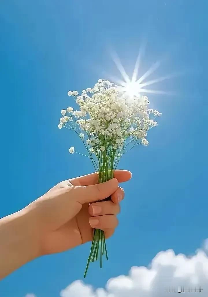 田静在直播间和网友杠上了！她话语棉里藏针，让网友膈应。有网友在直播间劝田