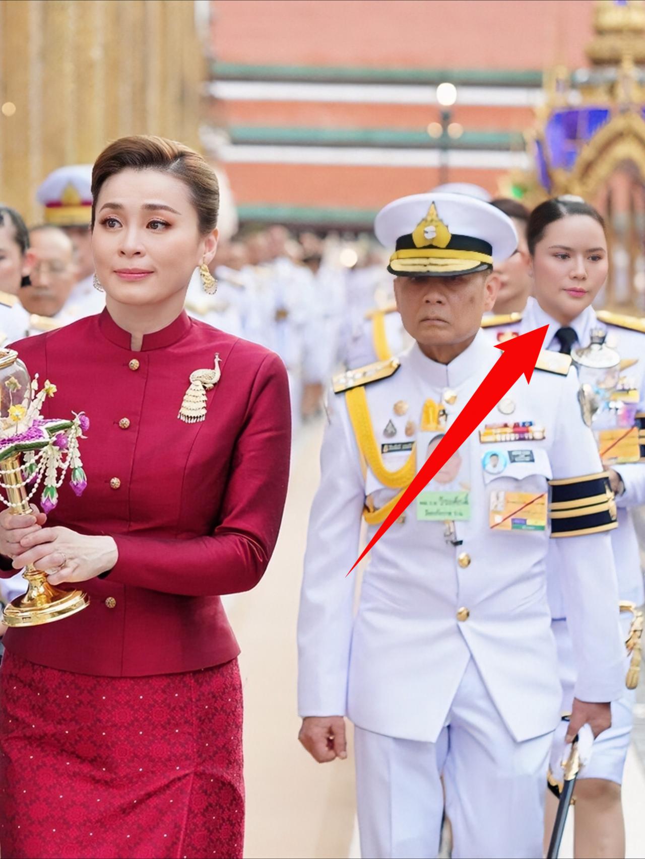 泰国版甄嬛传更新，苏提达和欧拉弄同框