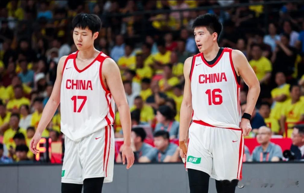 中国男篮83:78乌拉圭男篮，对中国队员打分评价如下:1、廖三宁:9.4分今
