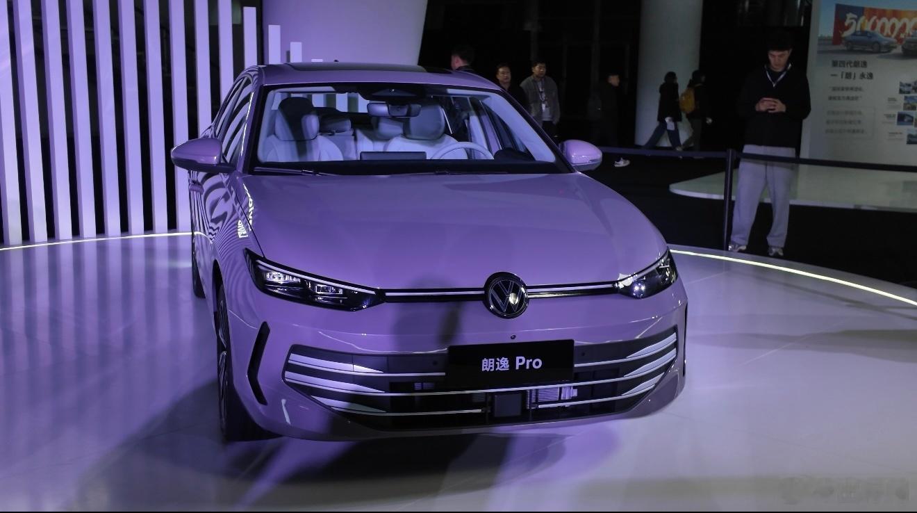 “国民家轿”再升级！备受650万家庭信赖的国民家轿朗逸Pro正式上市！限时价8