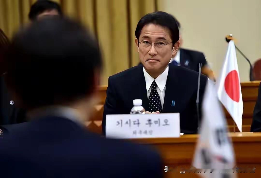 日本智库这回说了句大实话，把美国老底给掀了。折腾这么多年对华技术封锁，结果中